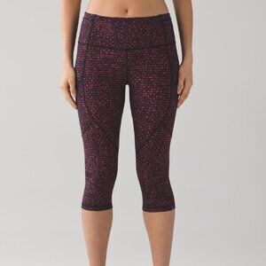 Lululemon Outrun 17" Crop-Size 6-Shatter Weave Dust Coral Plum / Black -Pockets!